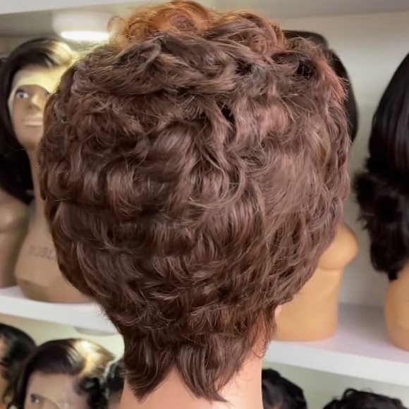 Short cut pixie wig - Picture 6 of 8